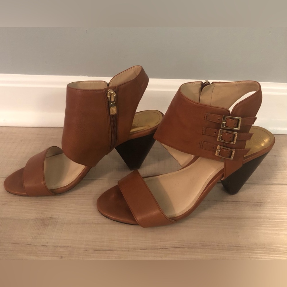 Vince Camuto Edrika Heels. Leather, brown-camel color, size 7